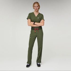 FIGS SCRUBS- Dark Olive Kade Cargo scrub bottoms